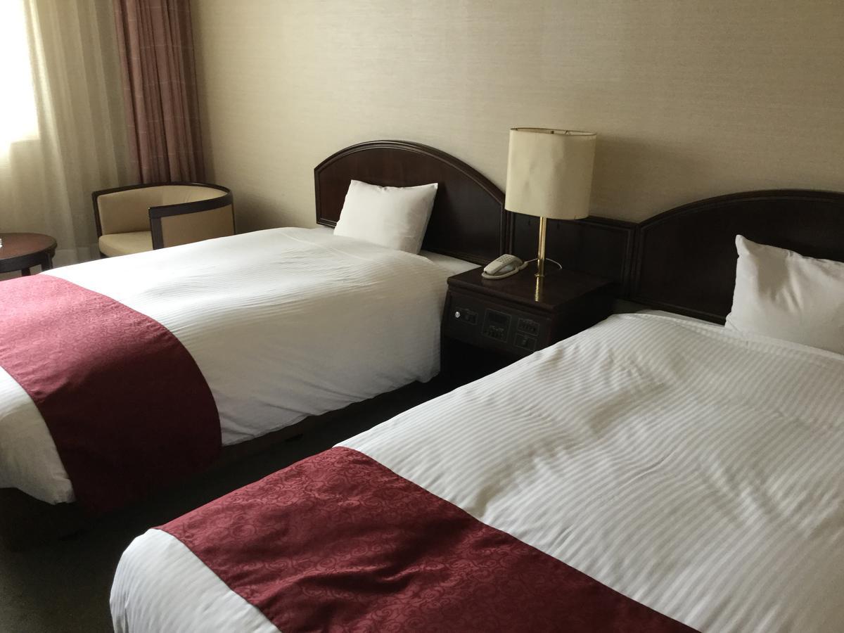 Utsunomiya Inter Resort Hotel & Golf Tsuru Country Club Ngoại thất bức ảnh